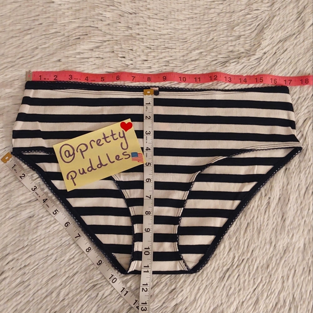 ๐ XXL Victoria's Secret Ribbed Cotton Hiphugger Panty - Picture 3 of 12